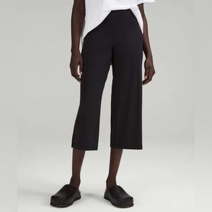Lululemon Align Super-High-Rise Wide-Leg Crop Pants Leggings Activewear Yoga Gym